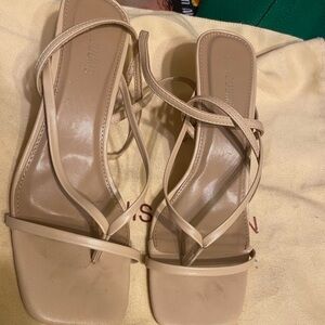 Very nice tan heels in size 9